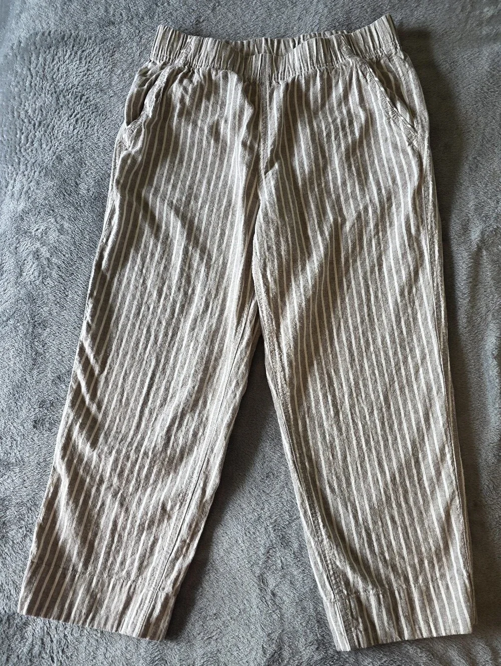 Duluth Trading Co Overeasy Lightweight Hemp Capri Pants Sz 4 Coastal Resortwear